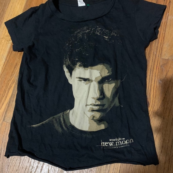 Tops - Twilight Fitted Team Jacob tee